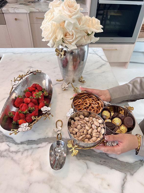 Orchid-Scoop2.jpg Orchid Scoop