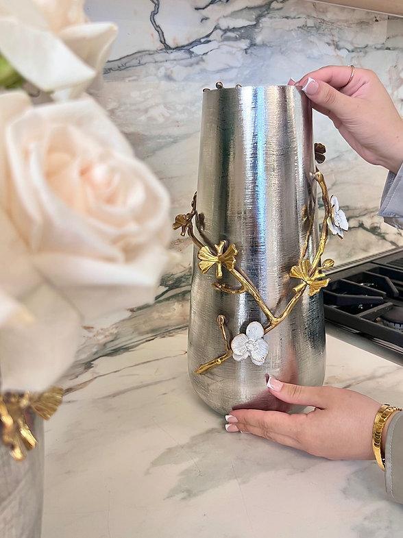 Orchid-Vase-Large2.jpg Orchid Vase (Large)